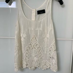 Selling brand new Dolce Vita lace cami in size small